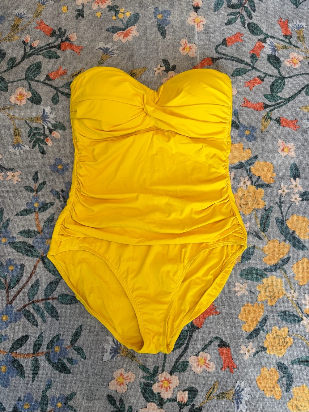 Anne Cole Yellow Bandeau One Piece Swimsuit Ruched Tummy Control Size 10